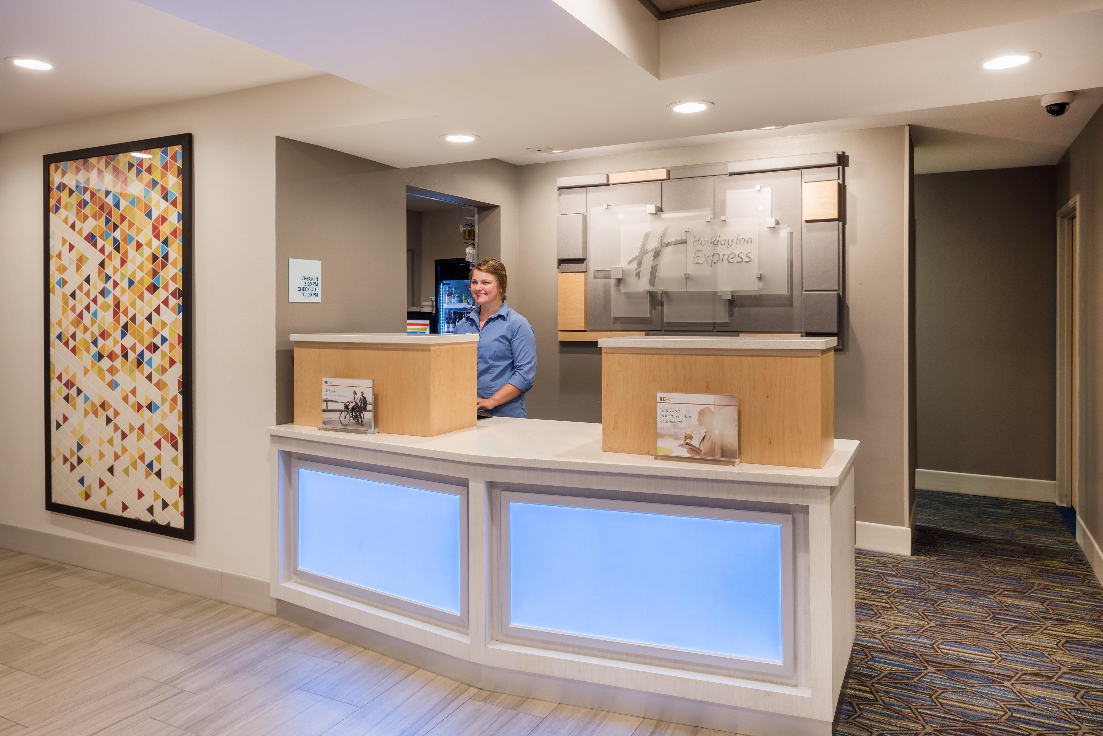 Holiday Inn Express Warrenton, An Ihg Hotel Экстерьер фото