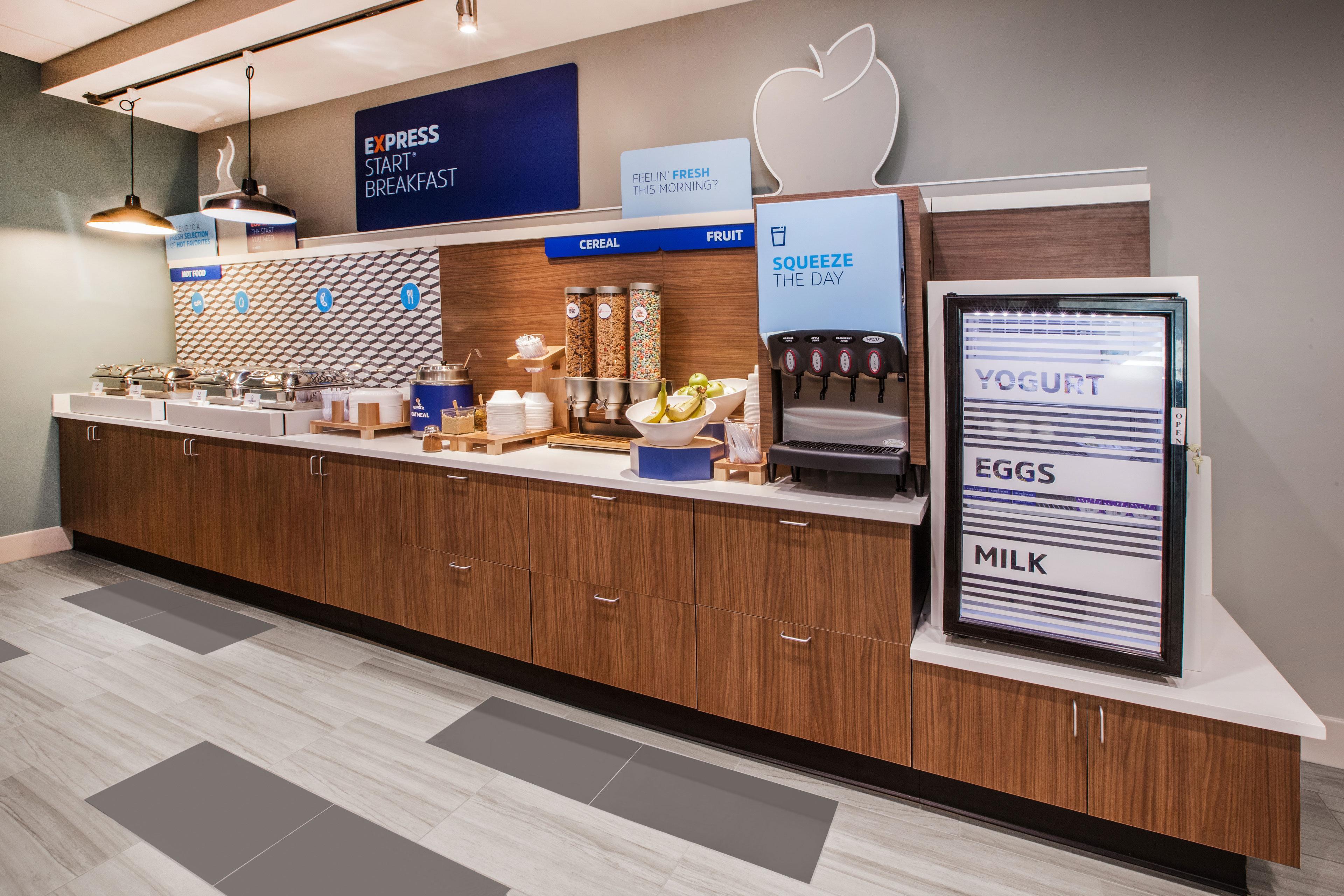 Holiday Inn Express Warrenton By Ihg Экстерьер фото