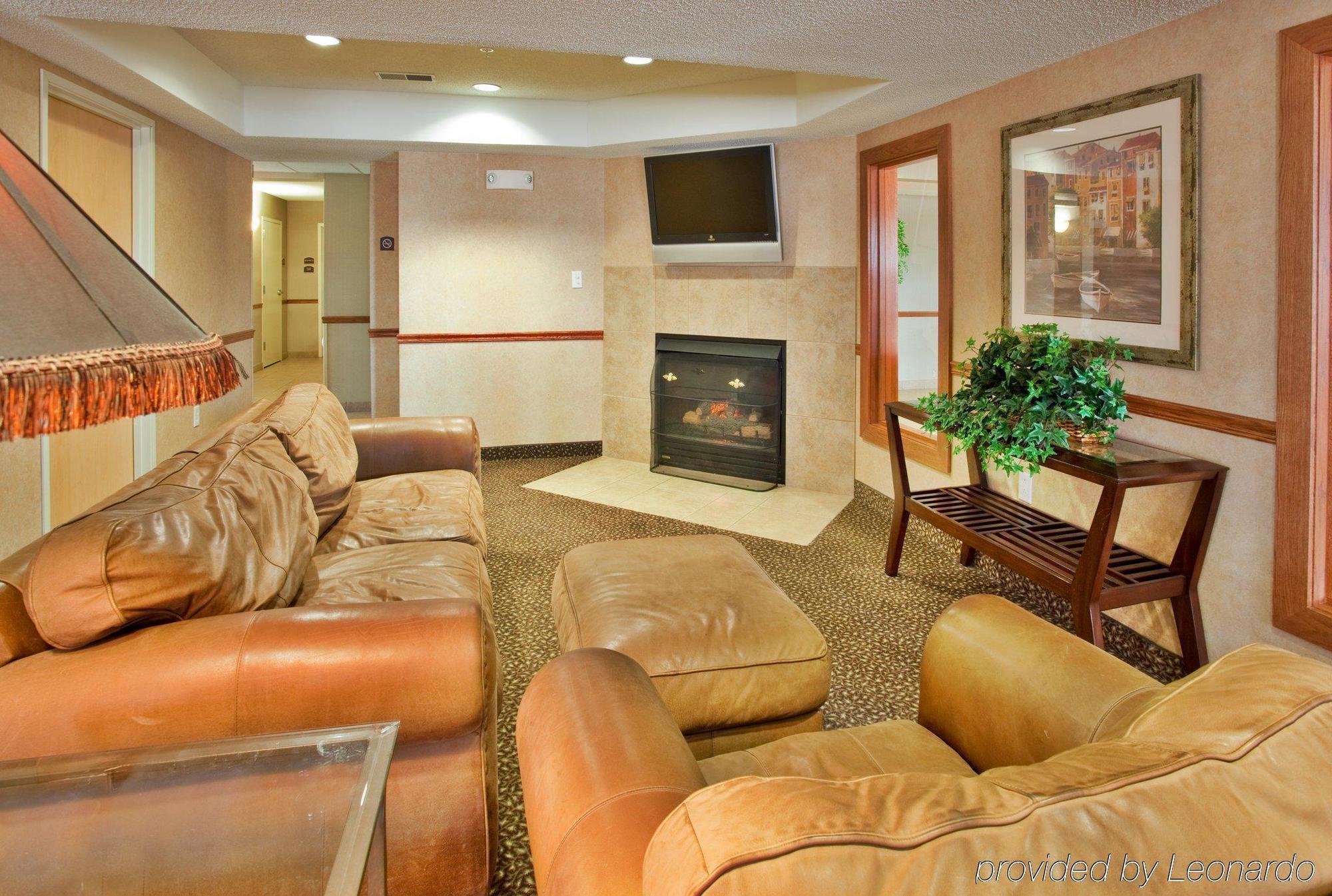 Holiday Inn Express Warrenton By Ihg Номер фото
