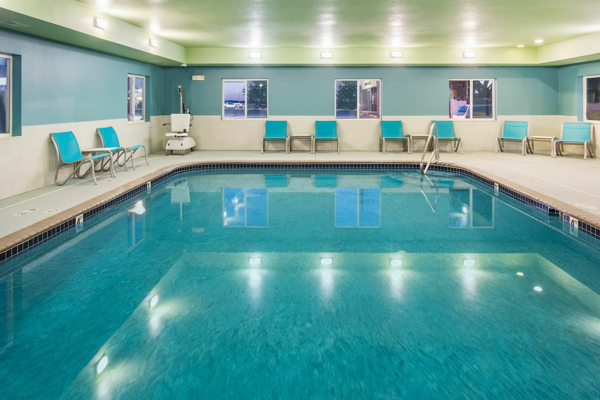 Holiday Inn Express Warrenton By Ihg Экстерьер фото